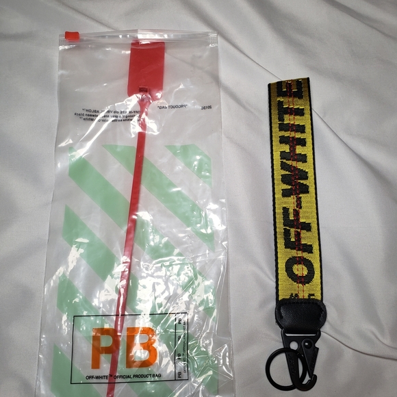 Off-White Black and Yellow Strap Keychain - Picture 1 of 3
